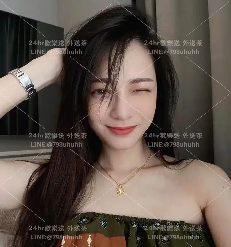 詩伊