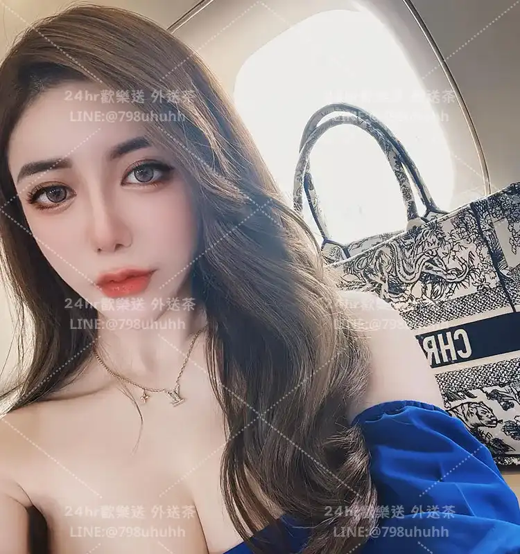 如彤
