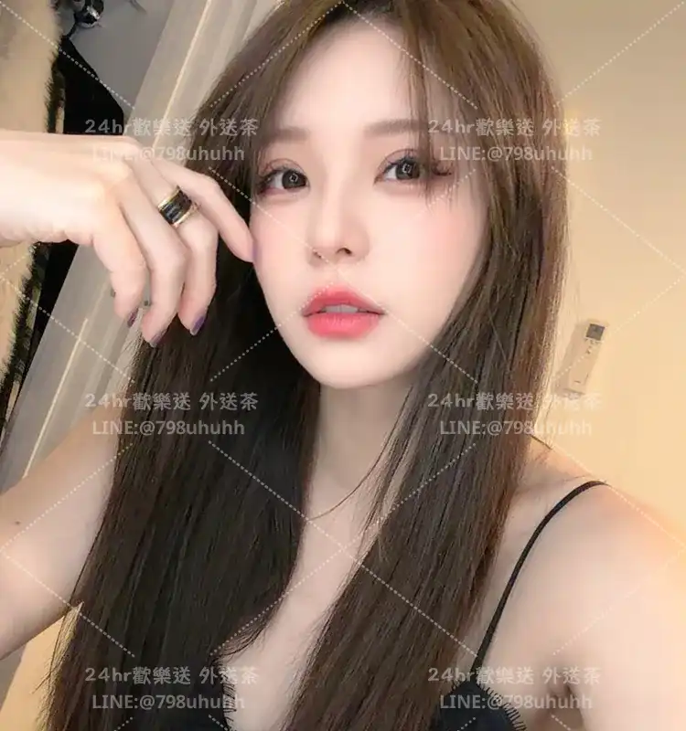 思彤