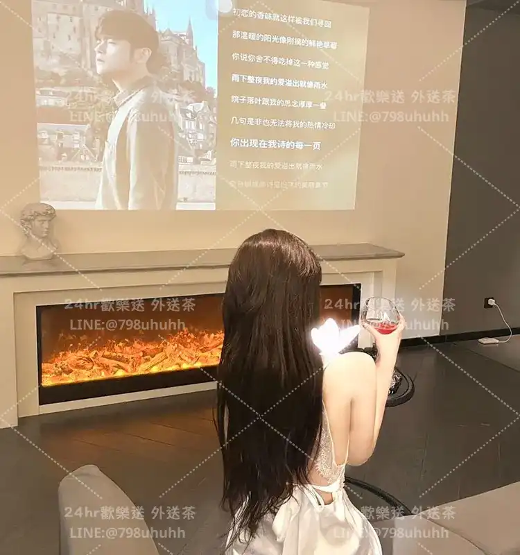 小曼